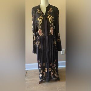 H&M Long shirt Dress Dark Brown with Floral Design Collar size S